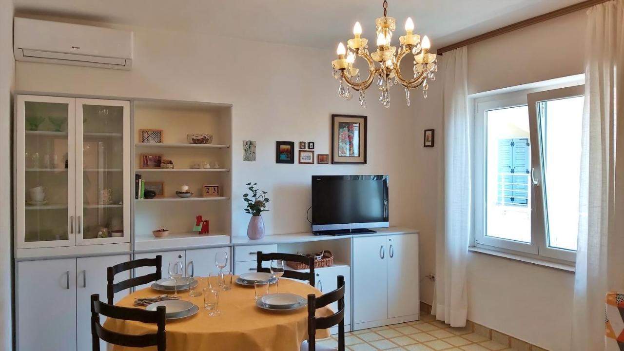 Apartment Juta Mimice Eksteriør bilde