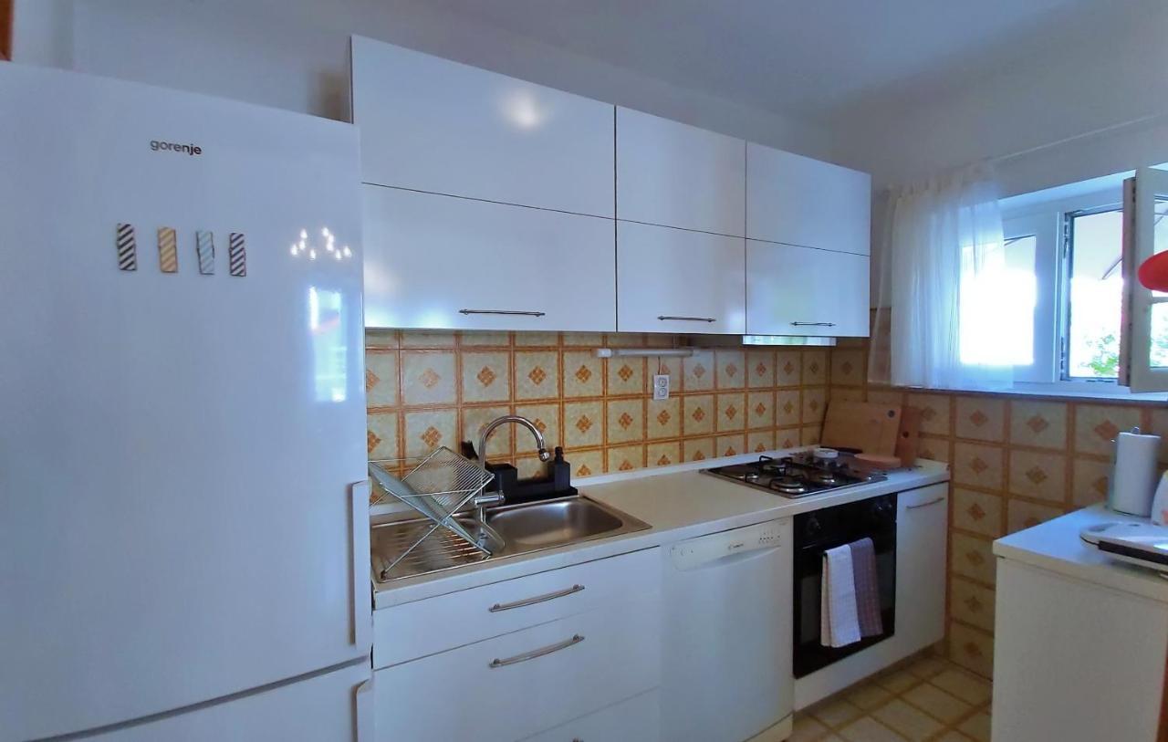 Apartment Juta Mimice Eksteriør bilde