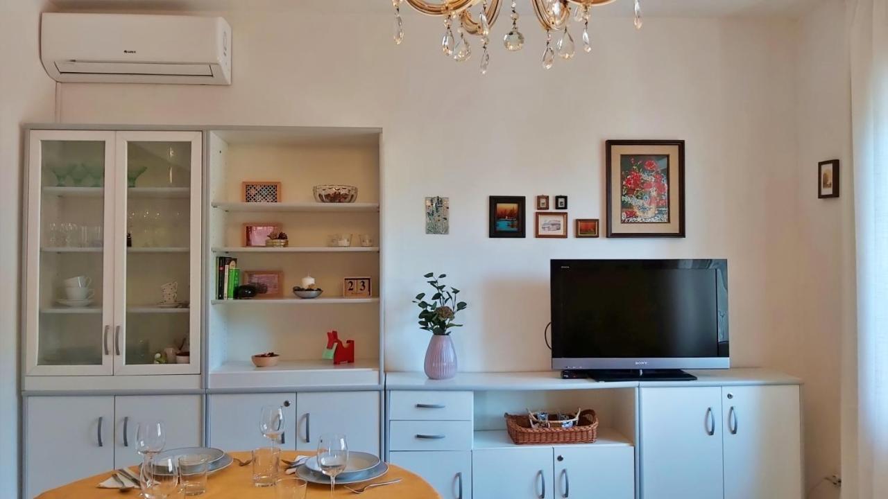 Apartment Juta Mimice Eksteriør bilde